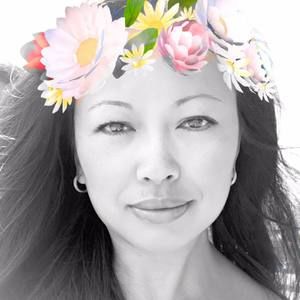 Meet your Posher, Dee